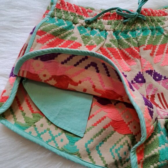 Judith March 60% Cotton Tribal Embroidered Shorts Size Small - Picture 4 of 8